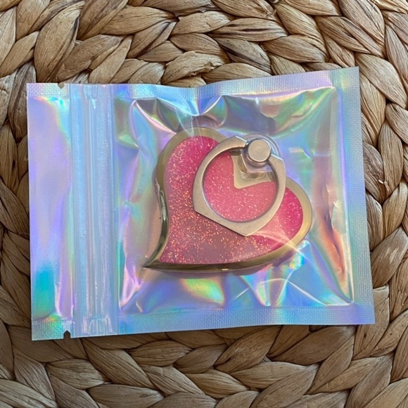 Cascading pink glitter phone stand - Picture 2 of 2